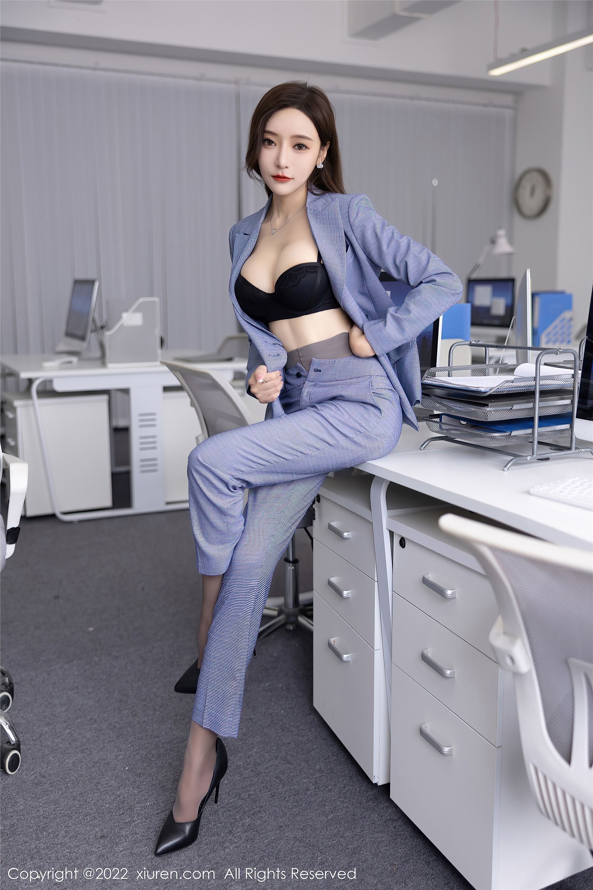 Xiuren秀人网 2022.09.22 NO.5629 王馨瑶yanni